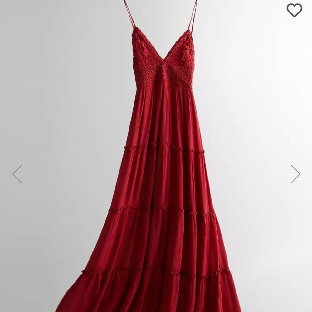 Fashion on earth tiered crinkled maxi dress